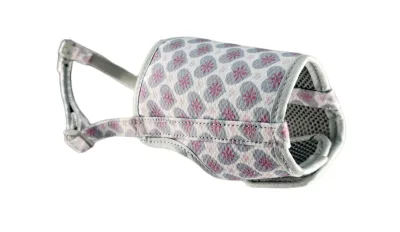 Muselière Deluxe Coeurs Taille S Moly | Douce, Ajustable et Respirante pour Chiens Petits
