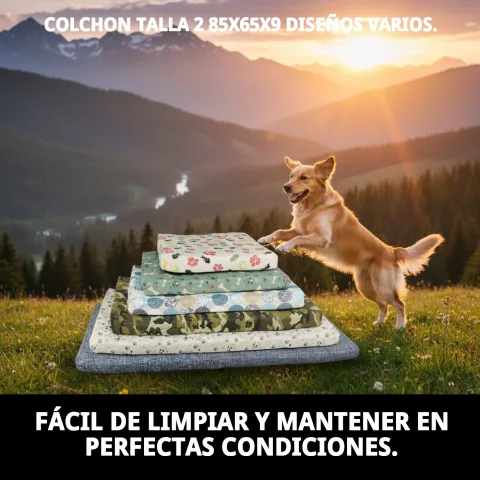 Colchón para mascotas colocado en suelo de salón