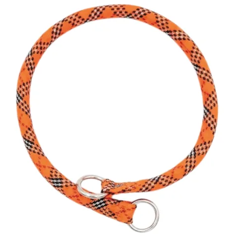 Detalle del cierre del collar nylon redondo para perros