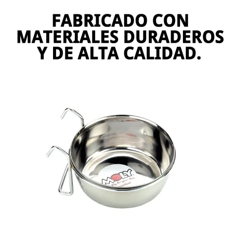 Comedero multiusos en zona de alimentación para gato