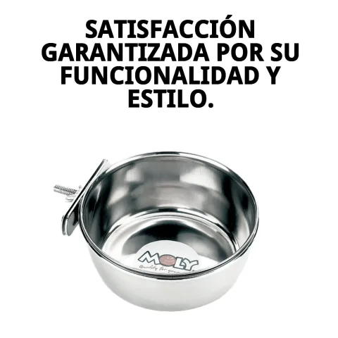 Comedero multiusos en entorno doméstico limpio y ordenado