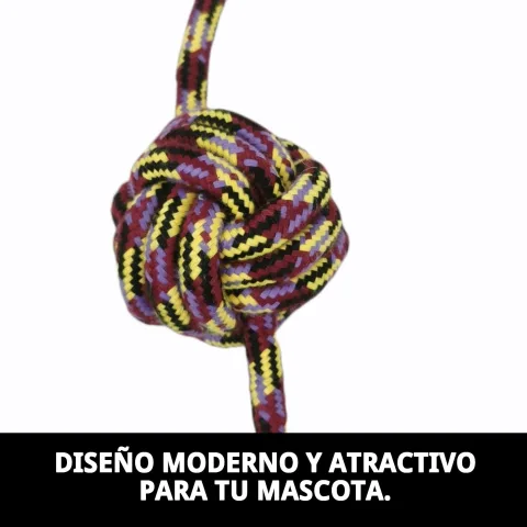 Chien jouant avec le jouet Cuádrupe Trendy Coton 32 cm