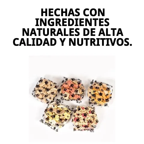 Cachorro comiendo Galletas Puppy Moly en entrenamiento