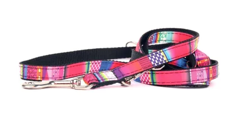 Detalle del diseño multicolor del ramal Luxury Fantasía
