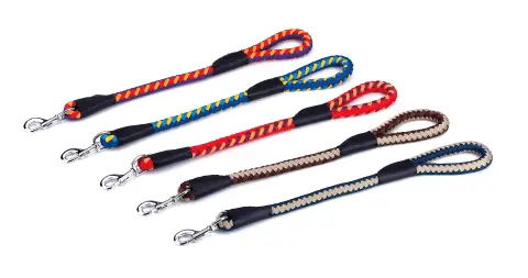Detalle del trenzado resistente del ramal Omega para perros