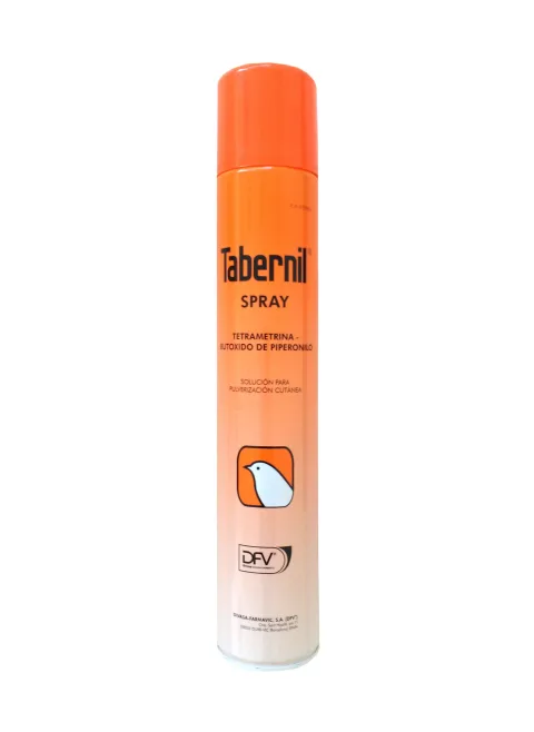Aplicación de insecticida en spray para jaulas de aves con Tabernil